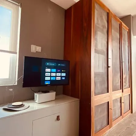 Wind Residence Designer Appt Overlooking Taal Lake - Tower 1 - 42Sqm Tagaytay City Exterior photo