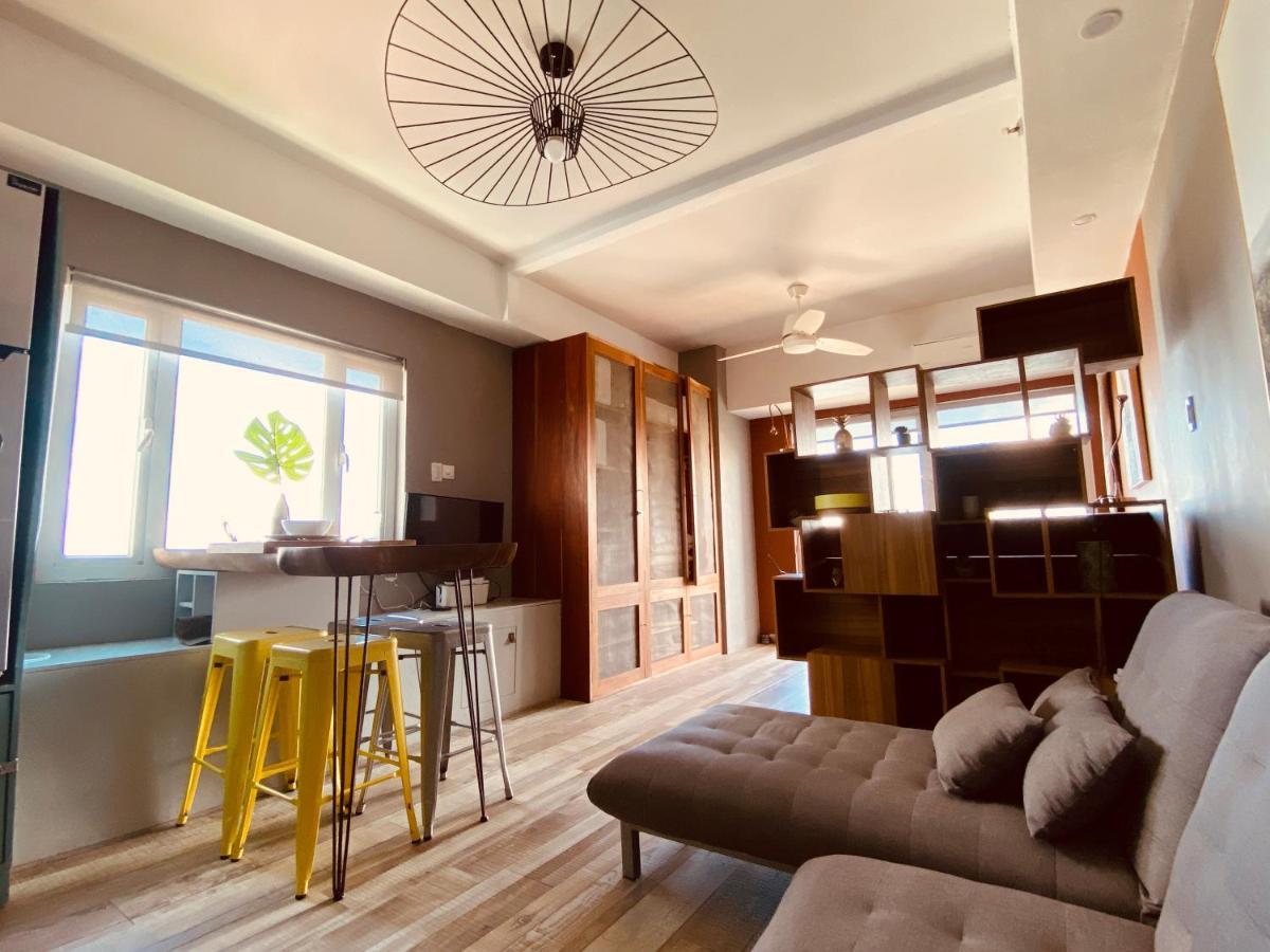 Wind Designer Appt Overlooking Taal - Tower 1 - 42sqm Apartment